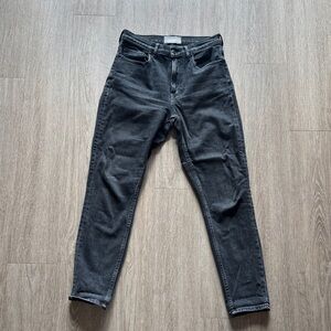 Everlane women’s Charcoal Skinny Jeans